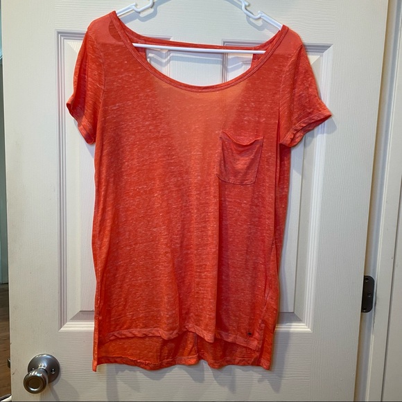 American Eagle Outfitters Tops - Orange Open Back American Eagle Top